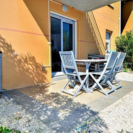 Lovely Apartment In Orange With Kitchen Εξωτερικό φωτογραφία