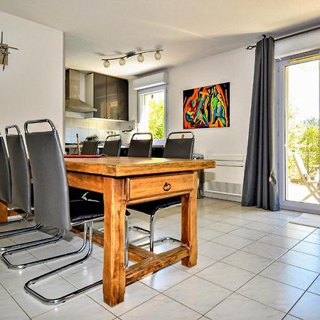 Lovely Apartment In Orange With Kitchen Εξωτερικό φωτογραφία